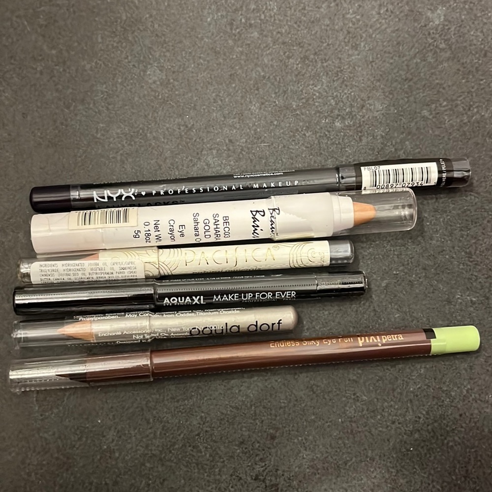 Lot of 7 Eyeliner Pencils - New & Sealed! Black, gold, silver, nude and mauve